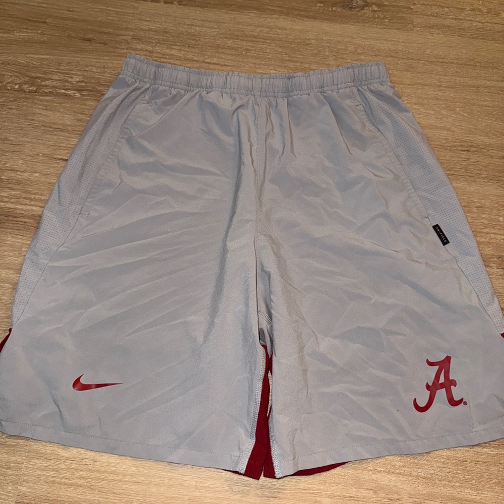 Alabama Nike Gray Men's Shorts with Red Accents